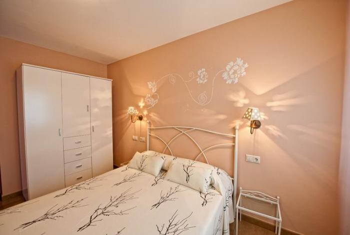 Apartamentos VIDA Finisterre - dormitorio matrimon
