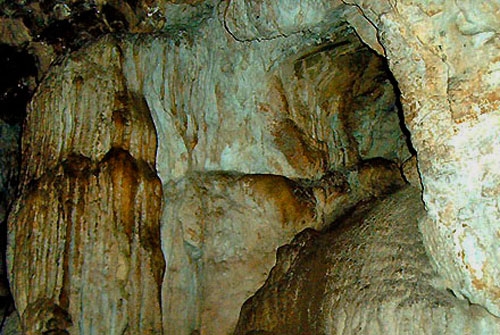 Monumento Natural La Cueva del Rey Cintolo